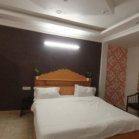 Shingar Hotel Mussoorie Mallroad Zewnętrze zdjęcie