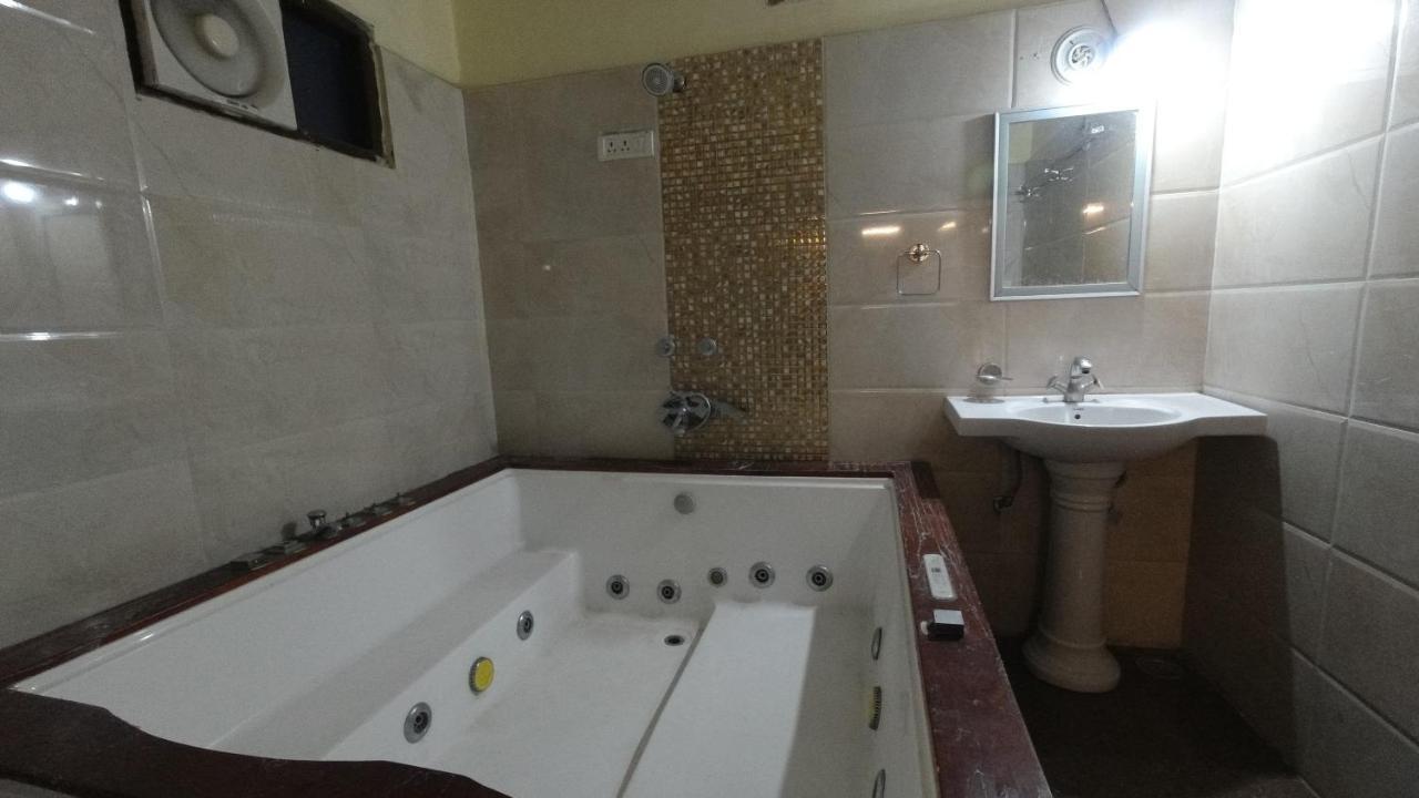 Shingar Hotel Mussoorie Mallroad Zewnętrze zdjęcie